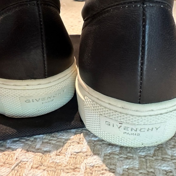 Givenchy Bambi Sneakers - Picture 4 of 5
